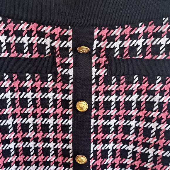 Soho Apparel Black and White Mini Skirt Work Size 1x Will Fit LG. Houndstooth - Picture 2 of 7